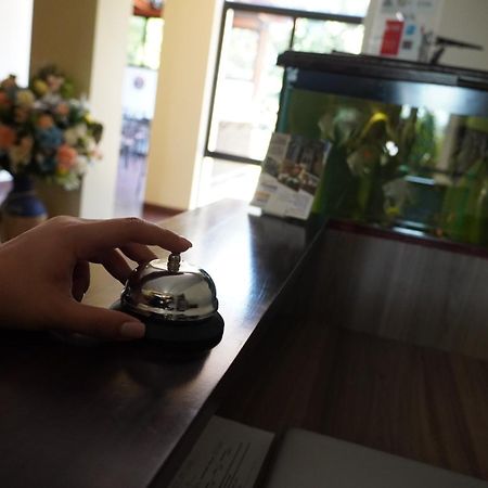 Villa Las Flores Сан Салвадор Екстериор снимка
